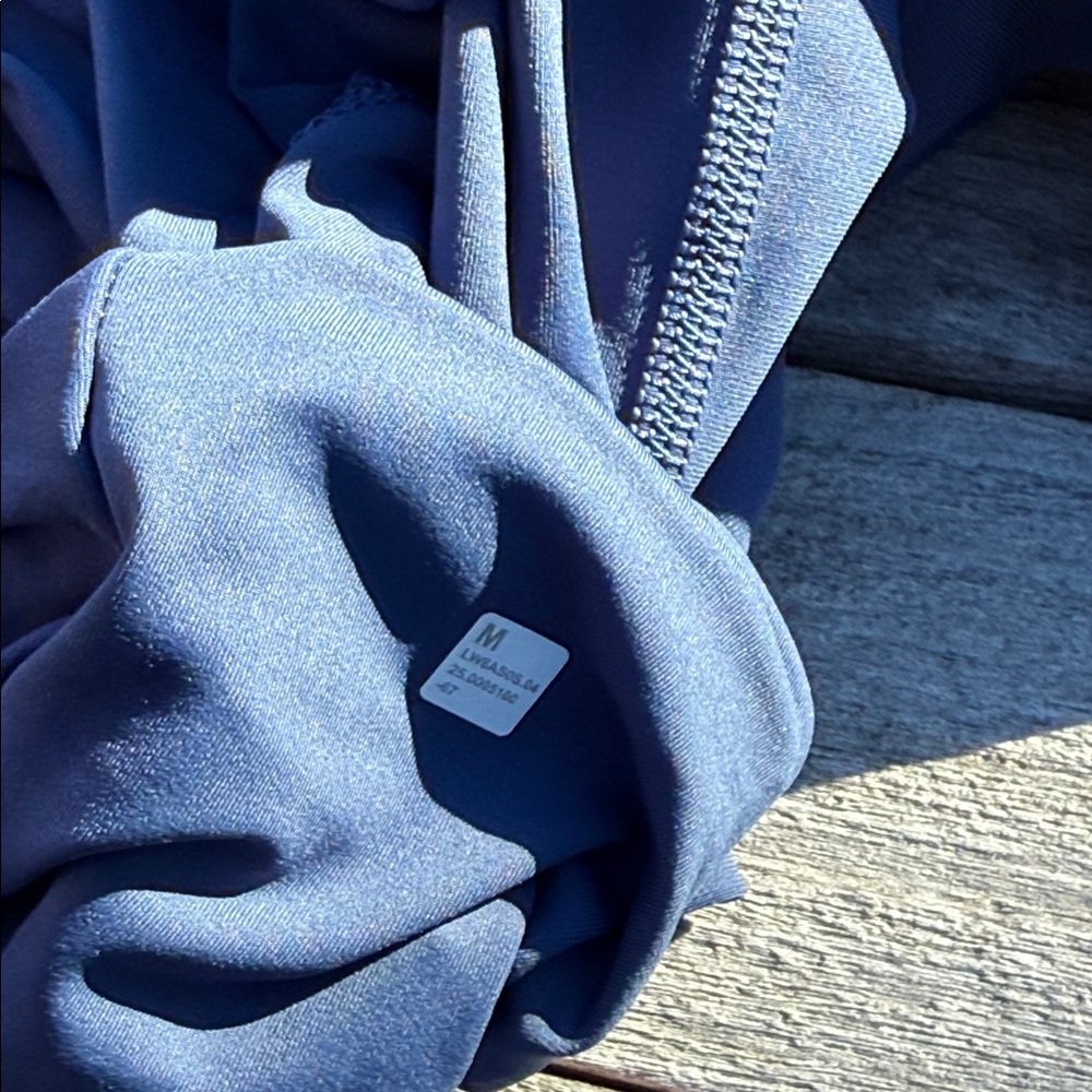 Lululemon Angled-Pleat High-Rise Tennis Skirt size Medium blue twill - Picture 6 of 8